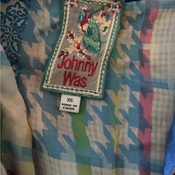 Johnny was short embroidered kimono blazer cardigan shawl xs had a snap to close - Picture 4 of 10